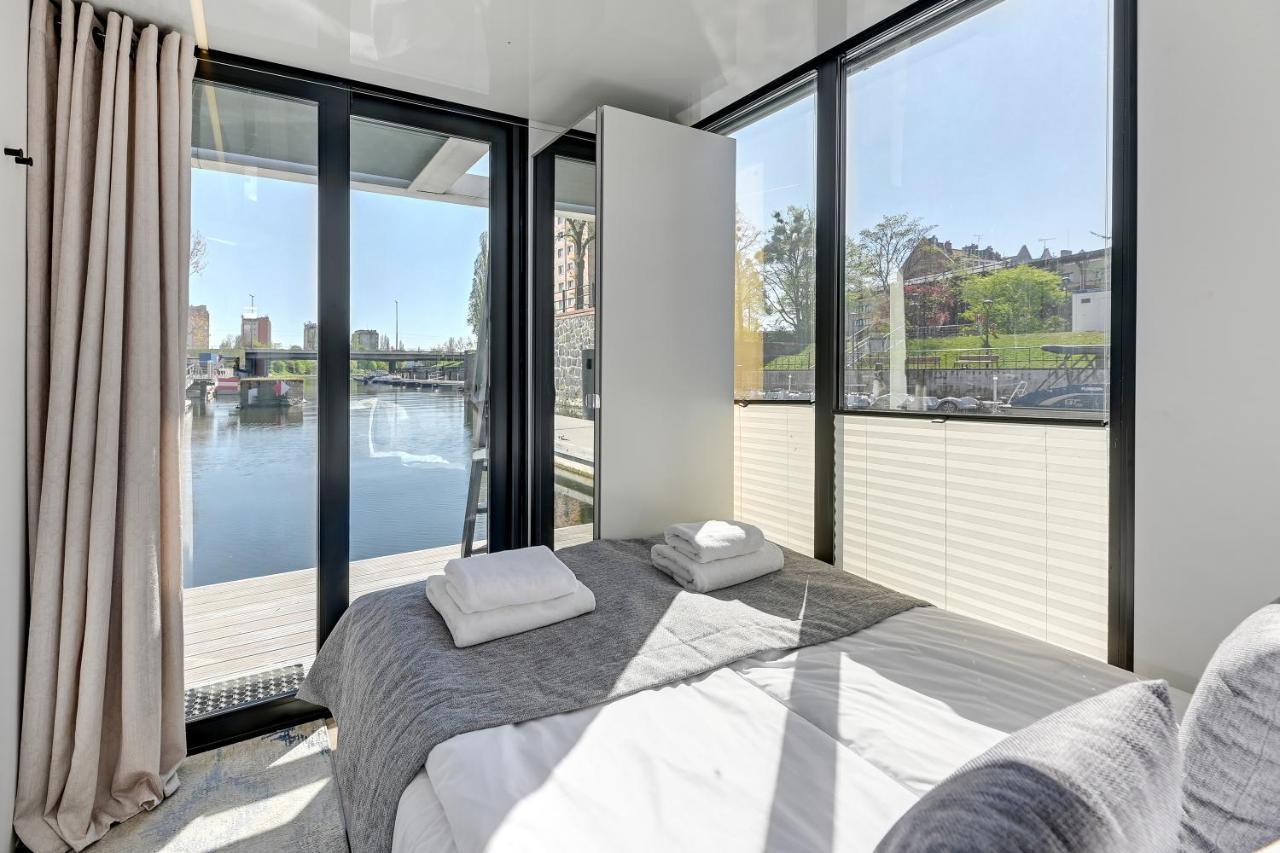 Domy Na Wodzie - La Mare Motlava Houseboats With Sauna By Downtown Apartments Gdańsk Exteriör bild