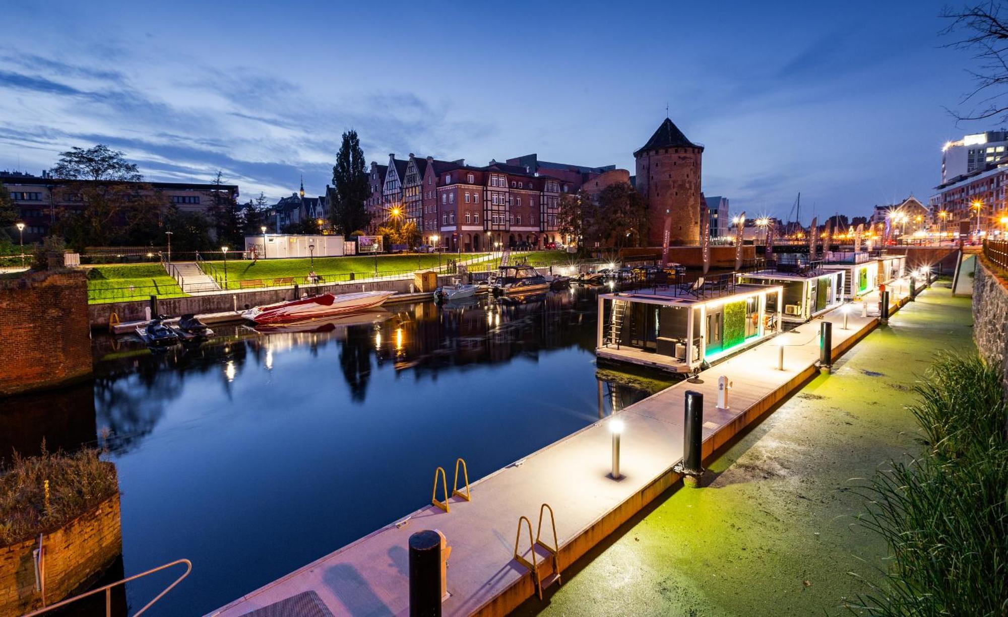 Domy Na Wodzie - La Mare Motlava Houseboats With Sauna By Downtown Apartments Gdańsk Exteriör bild
