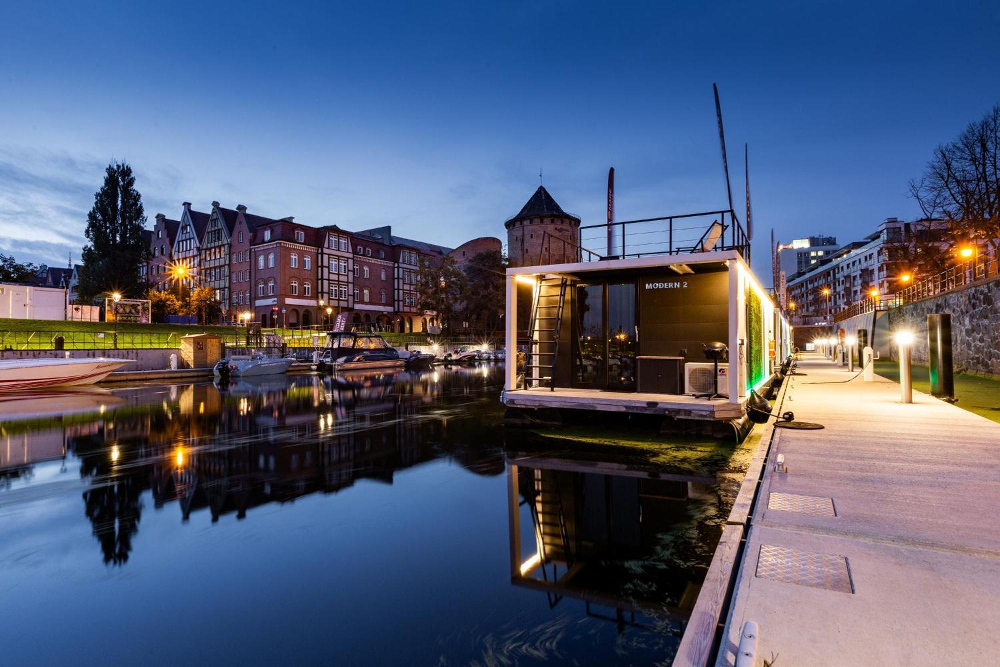 Domy Na Wodzie - La Mare Motlava Houseboats With Sauna By Downtown Apartments Gdańsk Exteriör bild