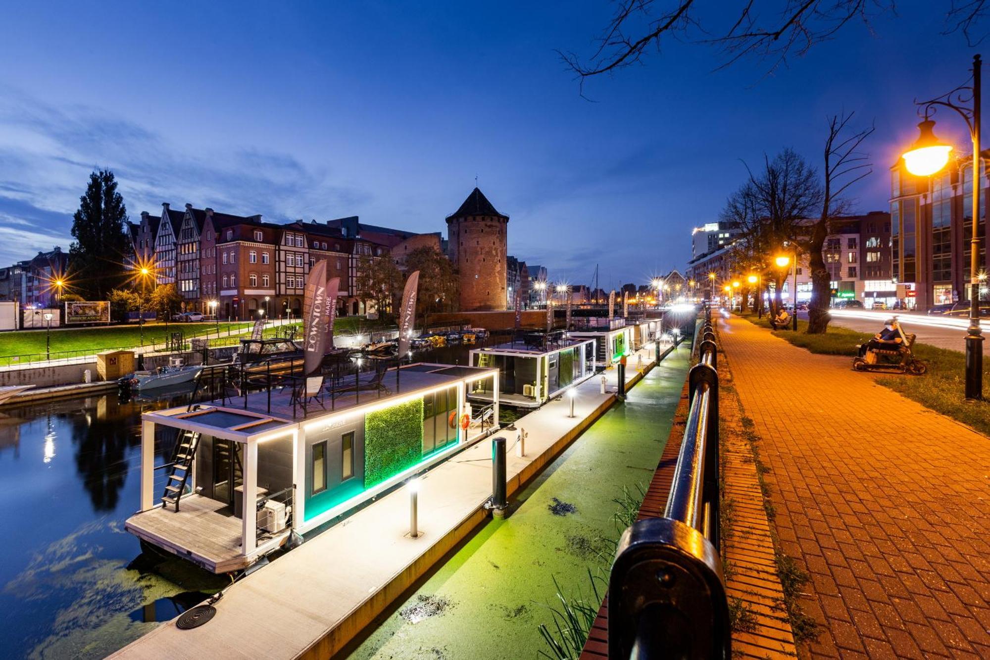 Domy Na Wodzie - La Mare Motlava Houseboats With Sauna By Downtown Apartments Gdańsk Exteriör bild