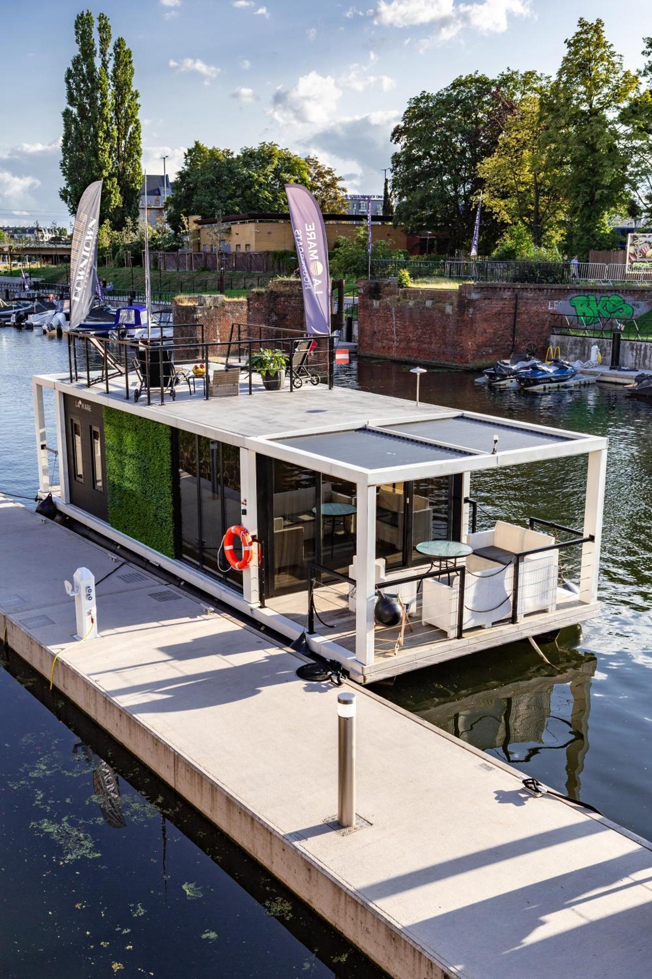 Domy Na Wodzie - La Mare Motlava Houseboats With Sauna By Downtown Apartments Gdańsk Exteriör bild