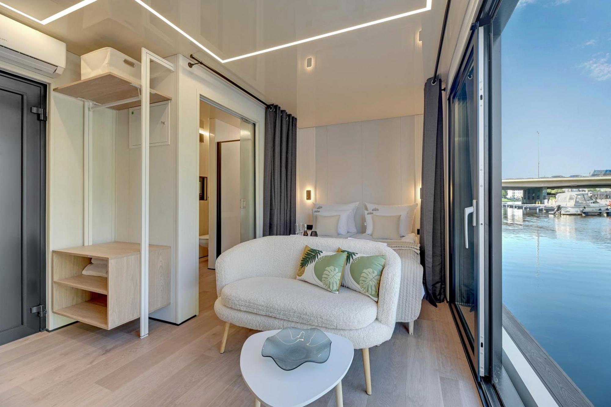 Domy Na Wodzie - La Mare Motlava Houseboats With Sauna By Downtown Apartments Gdańsk Rum bild
