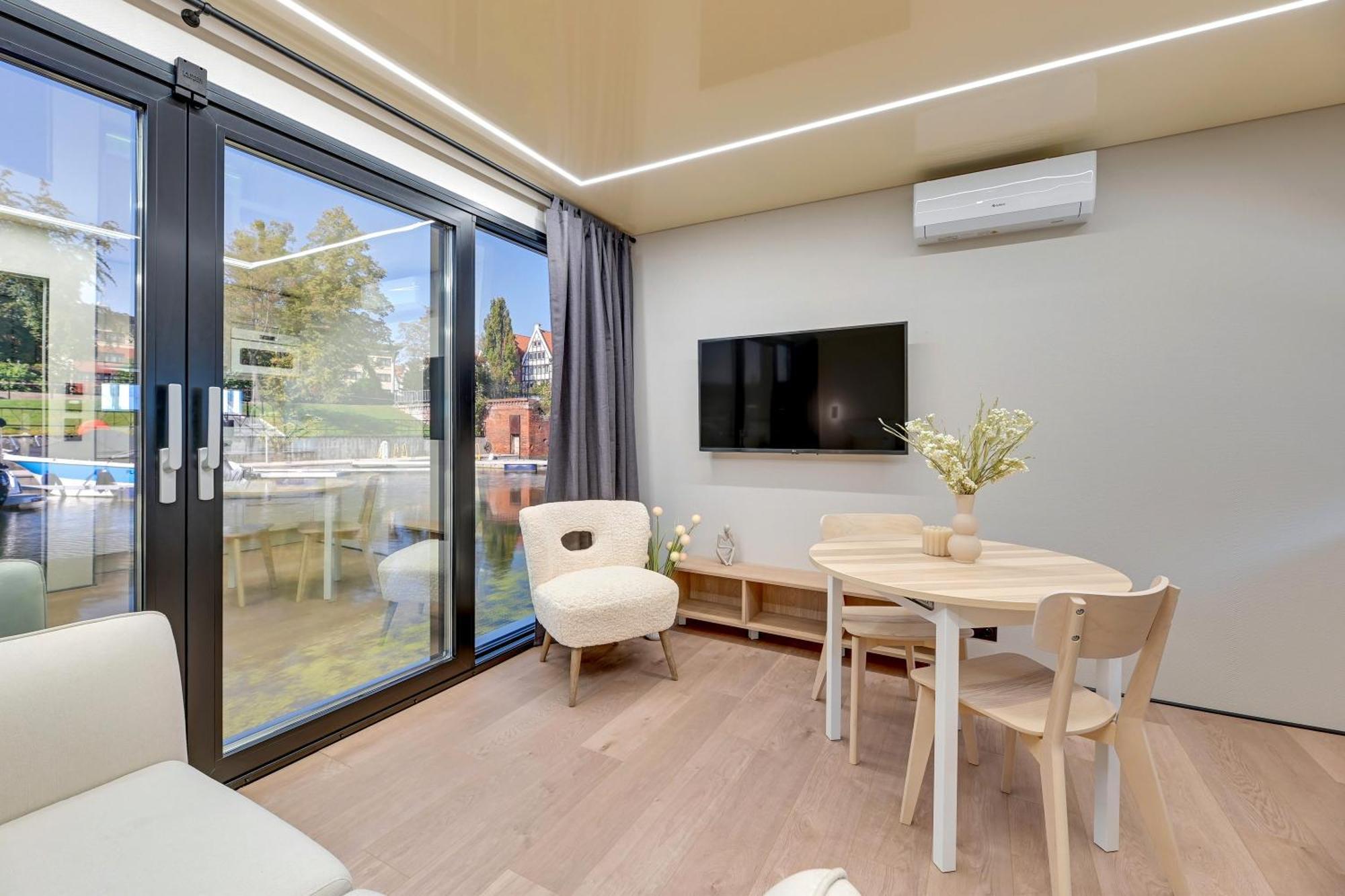 Domy Na Wodzie - La Mare Motlava Houseboats With Sauna By Downtown Apartments Gdańsk Rum bild