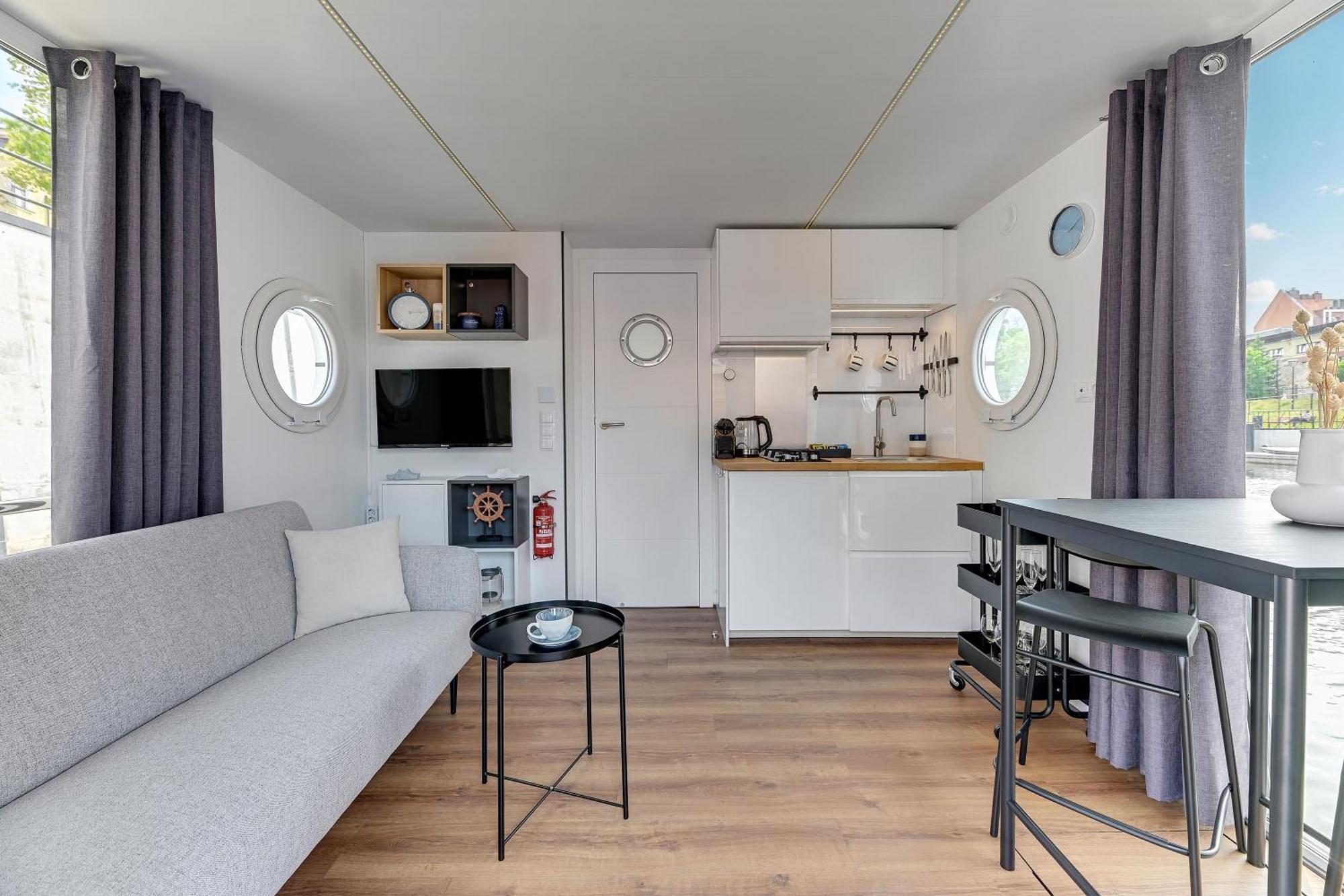 Domy Na Wodzie - La Mare Motlava Houseboats With Sauna By Downtown Apartments Gdańsk Rum bild