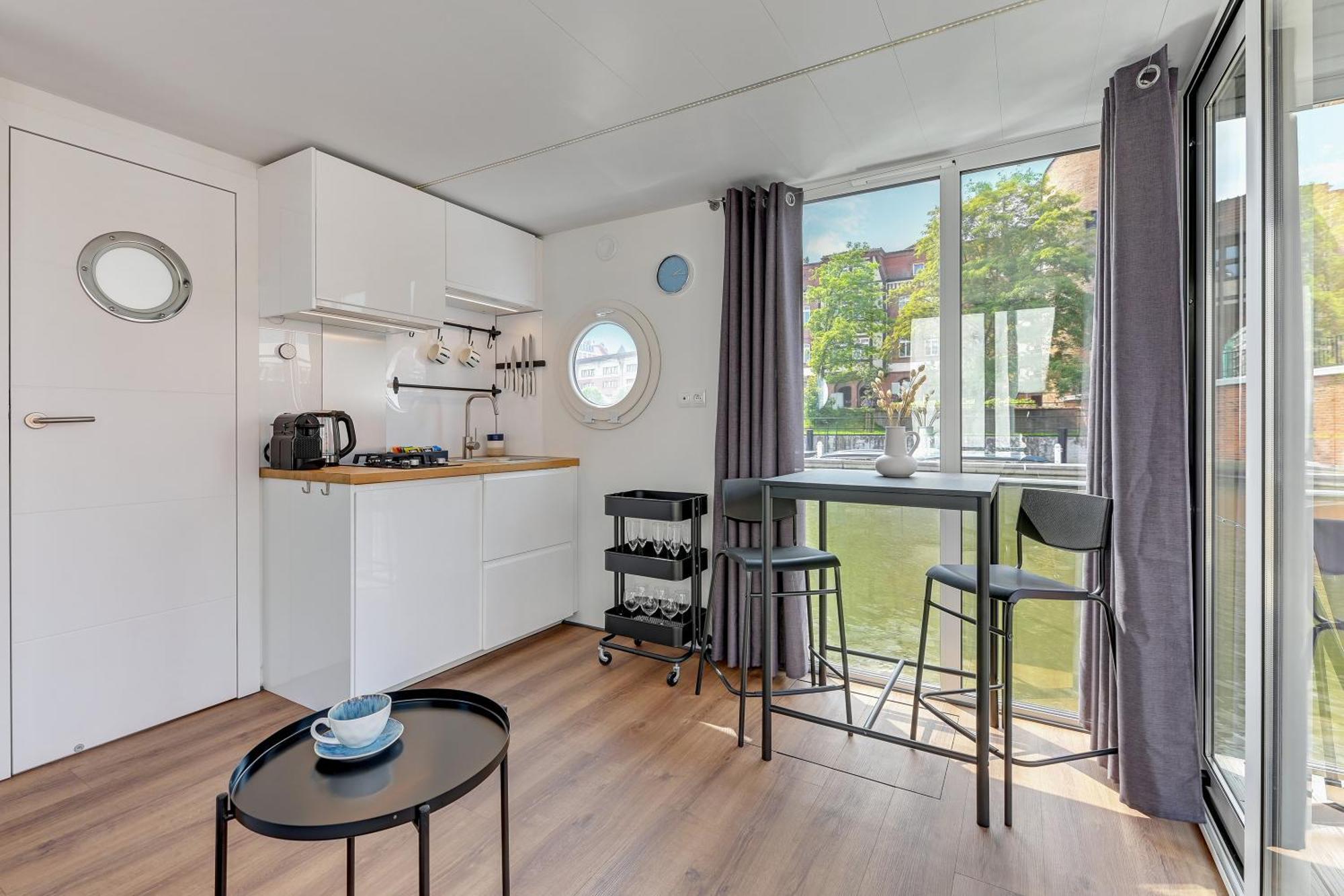 Domy Na Wodzie - La Mare Motlava Houseboats With Sauna By Downtown Apartments Gdańsk Rum bild